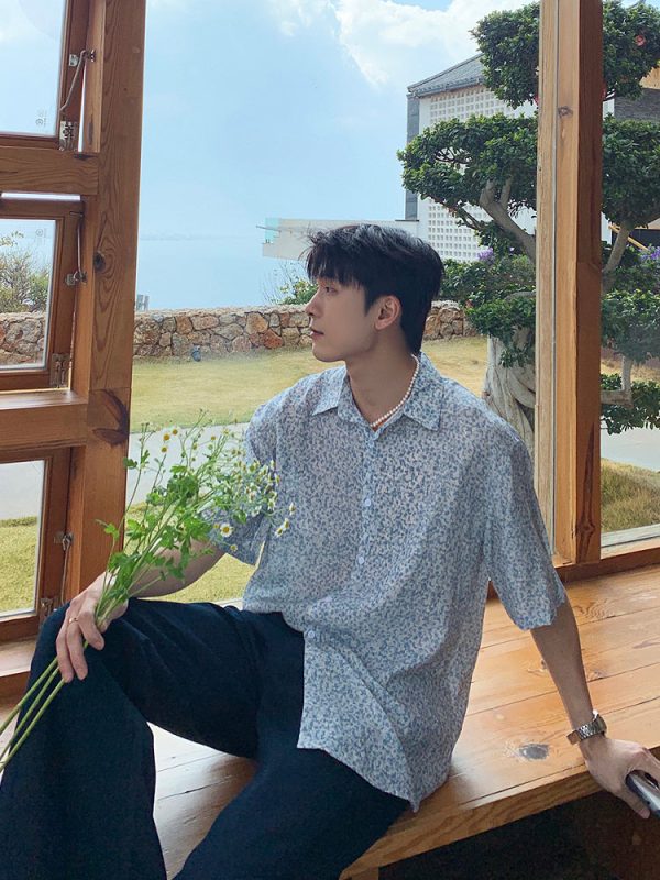 Blue Short-Sleeve Floral Shirt For Sale