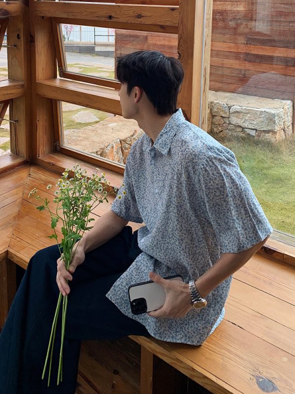 Blue Short-Sleeve Floral Shirt For Sale - Image 3
