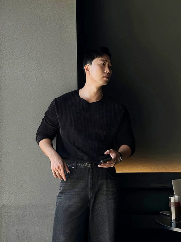 Knitted Pleated Round Neck Pullover Cheap - Image 5