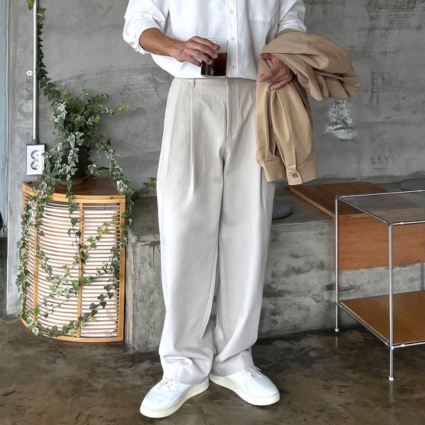 Wide-Leg Non-Iron Pleated Pants on Sale - Image 4